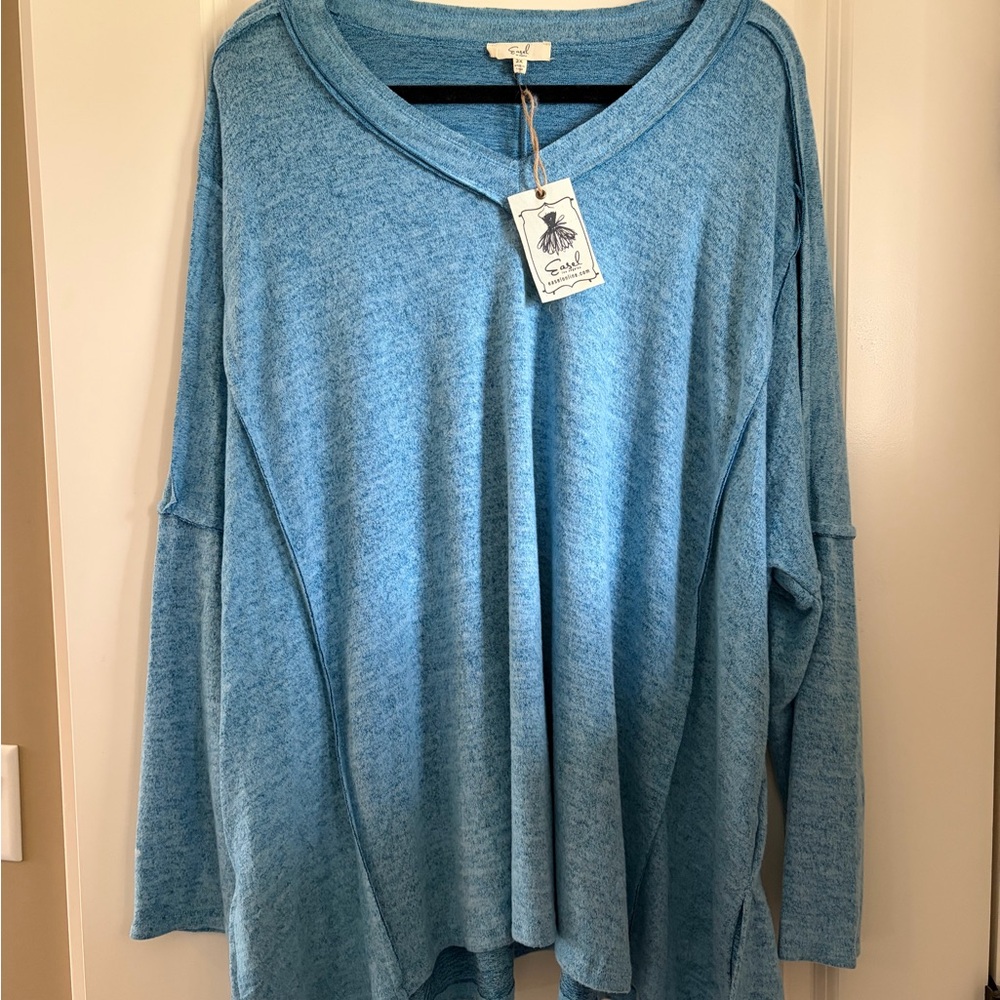 NWT easel Blue V-Neck Oversized Tunic Sweatshirt